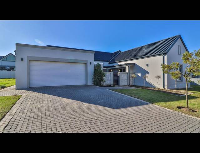 4 BEDROOM HOUSE FOR SALE IN KINGSWOOD GOLF ESTATE